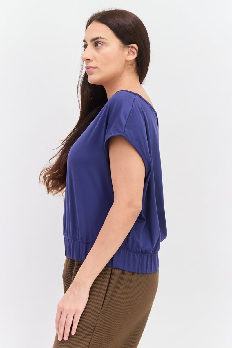 asics Women Relaxed Fit Sleeveless Outdoor Top, Navy - Image 2