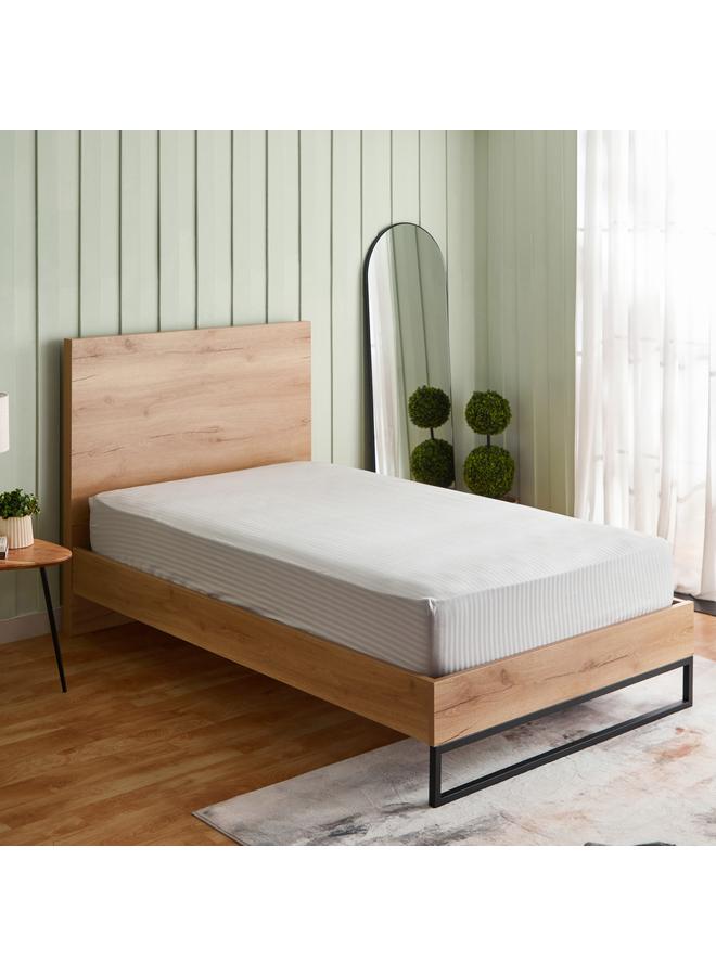 Hamilton Single Bci Cotton Stripe Satin Cotton Fitted Sheet 90X200 Plus 30 Cm - Image 1