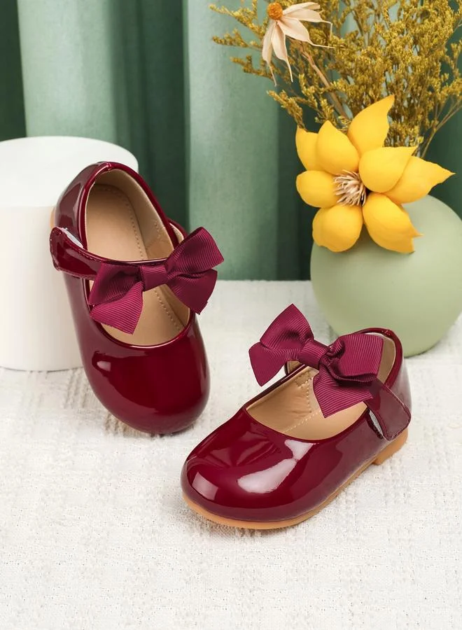 تايك تو حذاء باليرينا سادة بتزيين فيونكة