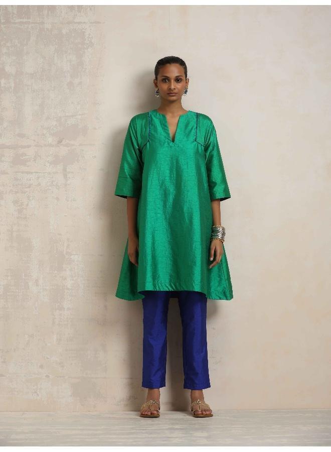 trueBrowns Bright Green Silk Kurta Co-ord Set - Image 2