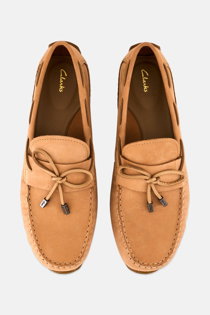 clarks Men Standard Oswick Step Slip On Casual Shoes, Light Tan - Image 3