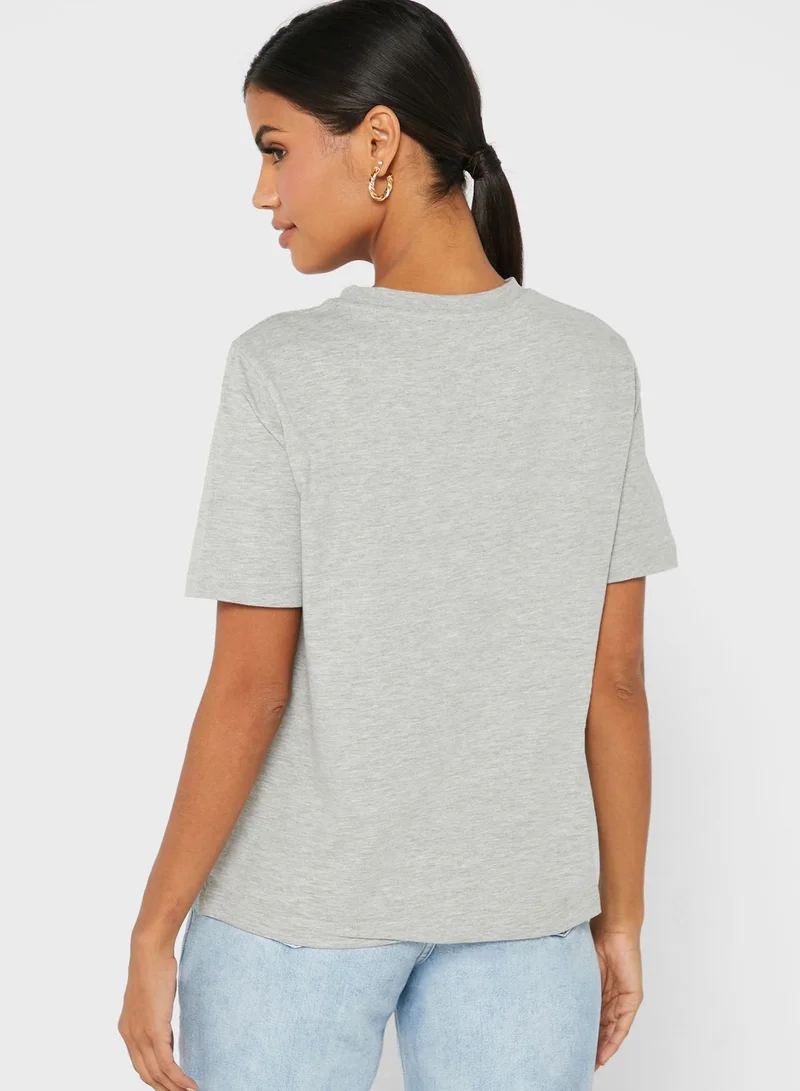 WHISTLES Slogan T-Shirt
