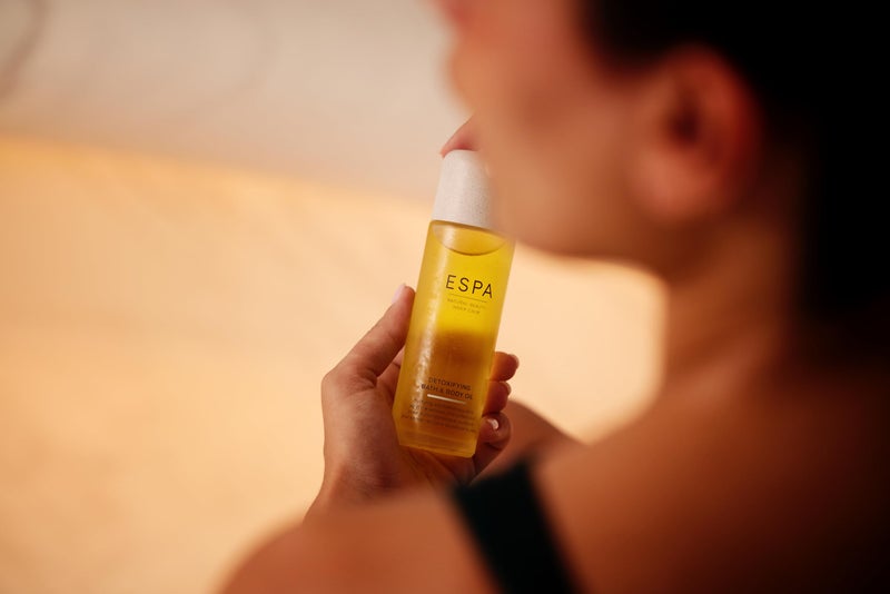 ESPA | Detoxifying Bath & Body Oil | 100ml | Nourishes & Softens Skin - Image 3