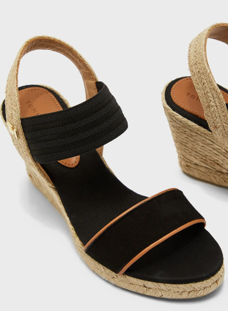 TOMMY HILFIGER New Tommy Basic Opened Toe Wedge Sandal - BDS