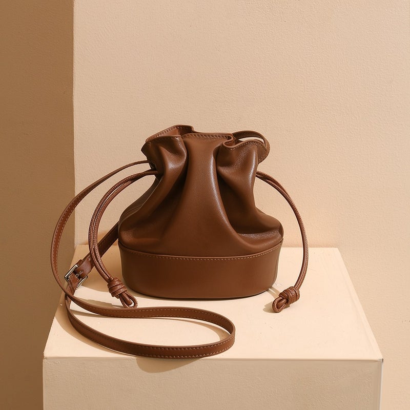 Sheepskin Pleated Cloud Bucket Bag New Accessible Luxury High Quality Niche Design Lucky Bag Drawstring Bag Exquisite Crossbody Bag - Image 4