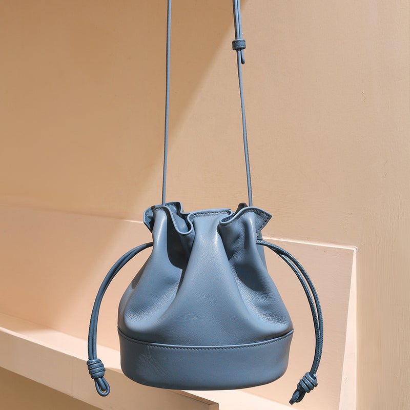 Sheepskin Pleated Cloud Bucket Bag New Accessible Luxury High Quality Niche Design Lucky Bag Drawstring Bag Exquisite Crossbody Bag - Image 2