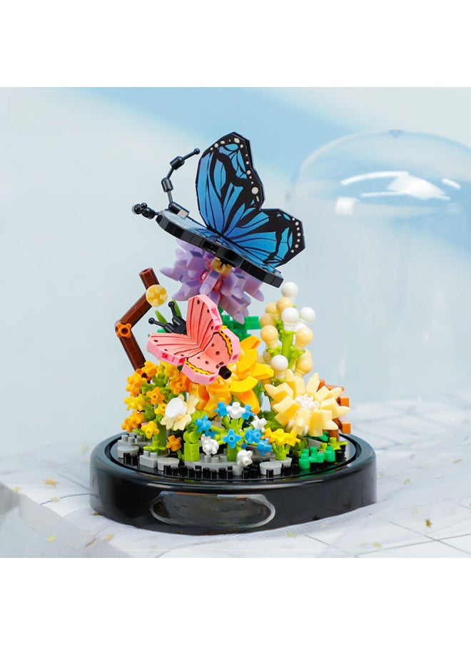 Generic - Butterfly Bee Flower Miniature Small Particle Building Blocks Assembled Educational Toys Decoration Girls Send Gifts Supermarket Wholesale-Color:16379 Mantis (with Dust Cover)-Specifications:Standard - Image 1