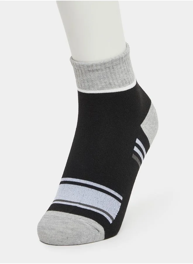 ستايلي Styli Set of 5 - Striped Ribbed Cuff Crew Socks