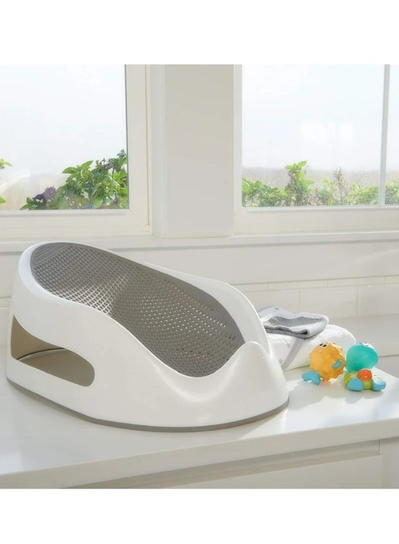 A clean, non-slip, and safe baby bed with a reclining backrest. - Image 1