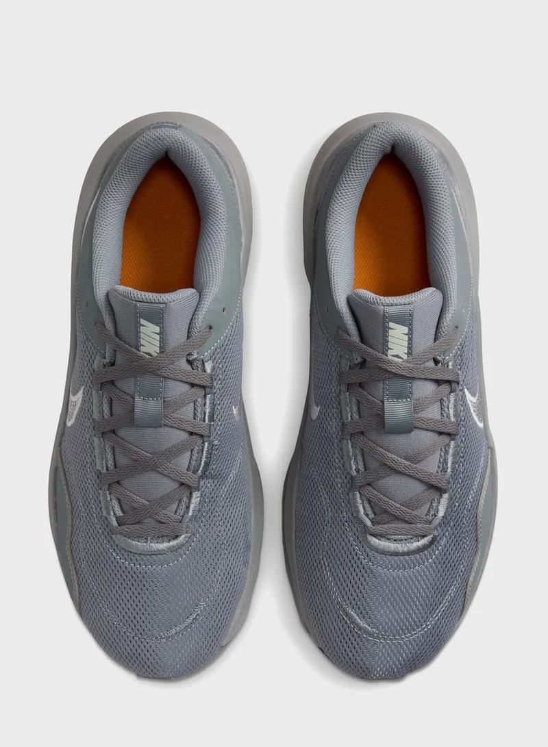 نايكي حذاء ليجند اساسي 3 ان ان