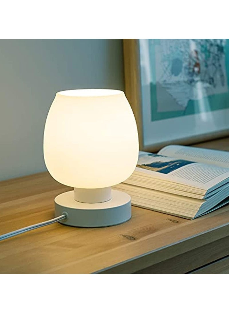 عام لامبة bedside تعمل باللمس - لامبة صغيرة عصرية لغرفة النوم أو غرفة المعيشة، مزودة بشاشة لامبة من زجاج أوبال الأبيض، لمبة LED دافئة، قابلة للتعتيم بثلاثة مستويات، بتصميم بسيط. - Image 3