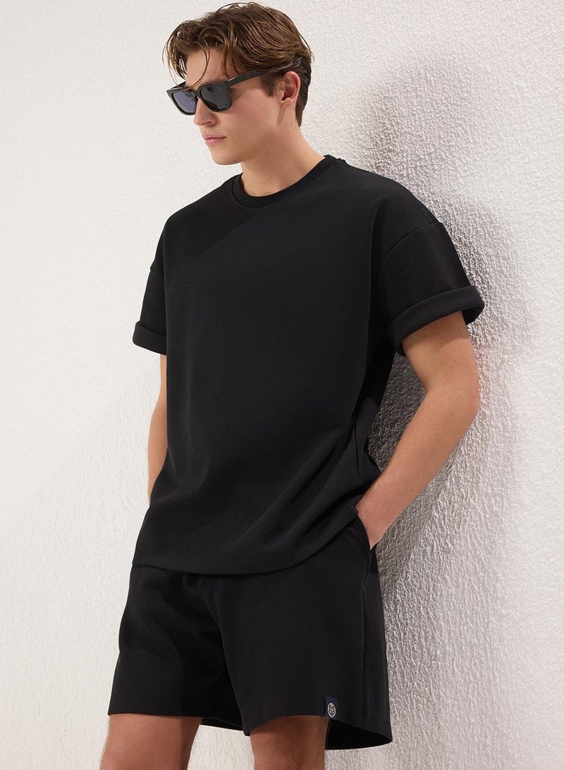 trendyol Black Oversized Thick 100% Cotton Tshirt Shorts 2-Piece Tracksuit Set Tmnss25Em00007 - Image 3
