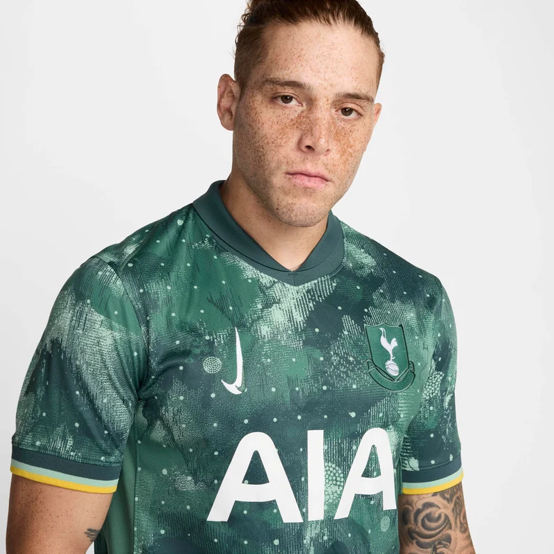Nike Green Tottenham Hotspur 2024/25 Stadium Third for Men | Best Price UAE