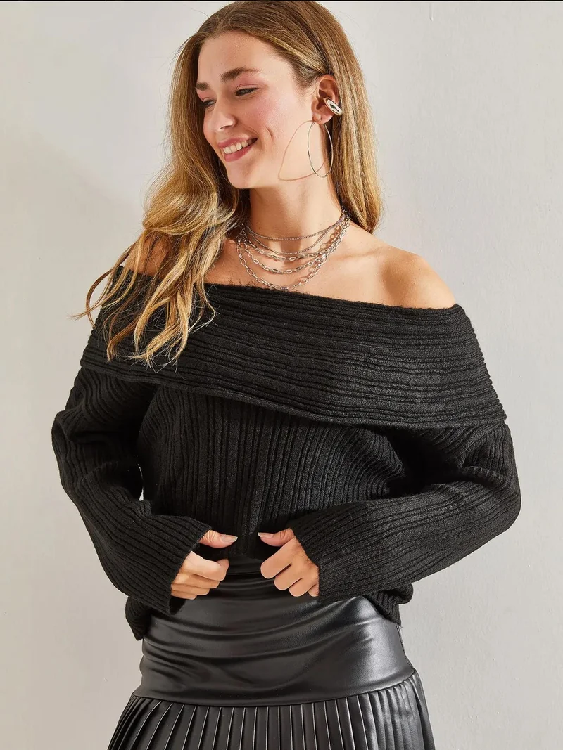 Bianco Lucci LUCCI Off Shoulder Ribbed Knit Sweater