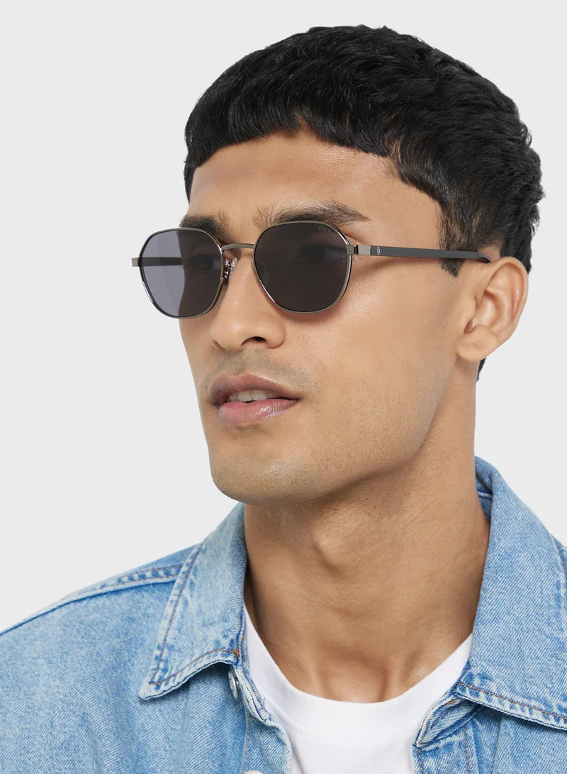 GUESS Uv Protected Round Sunglasses