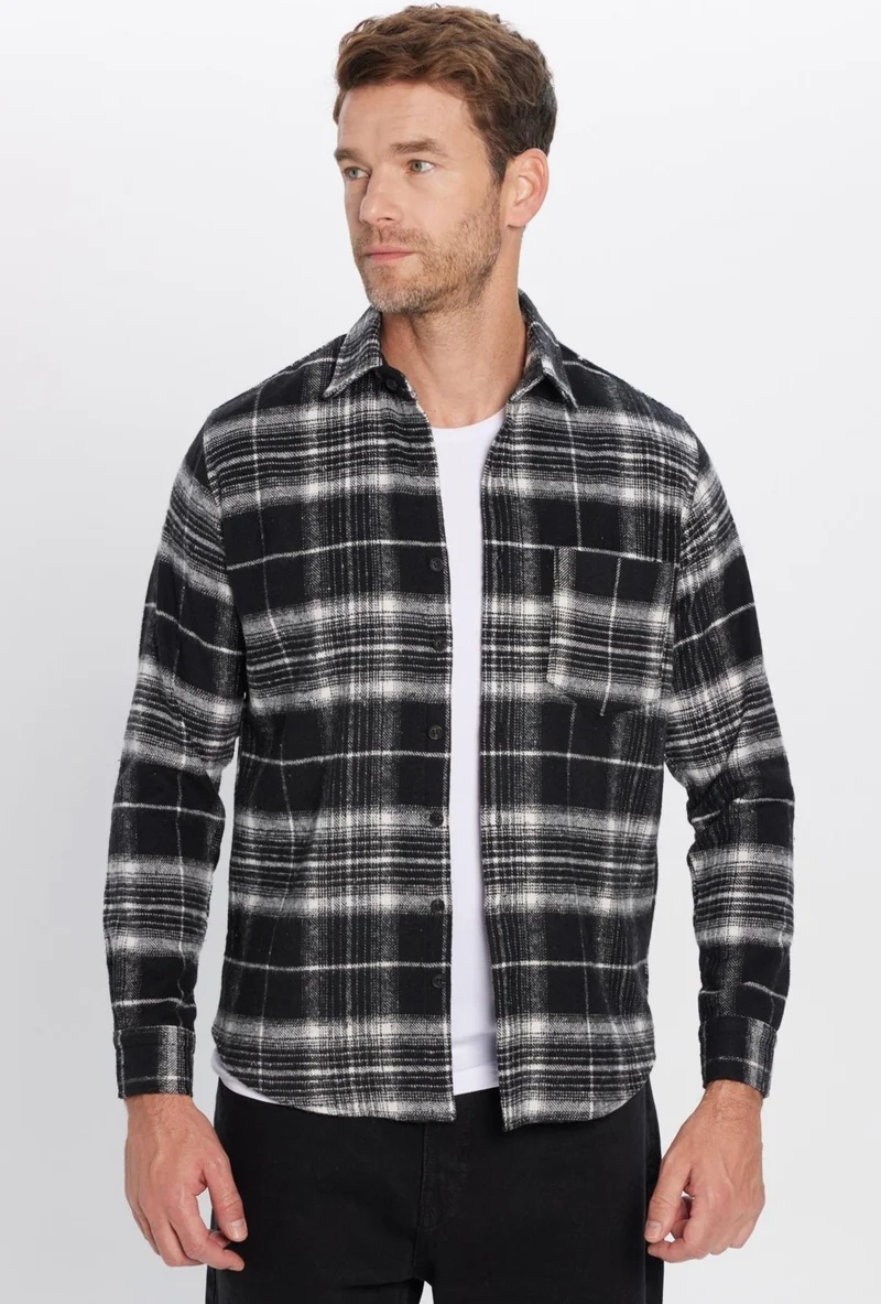 Tudors Men's Classic Fit Regular Cut Lumberjack Single Pocket Checkered Winter Shirt