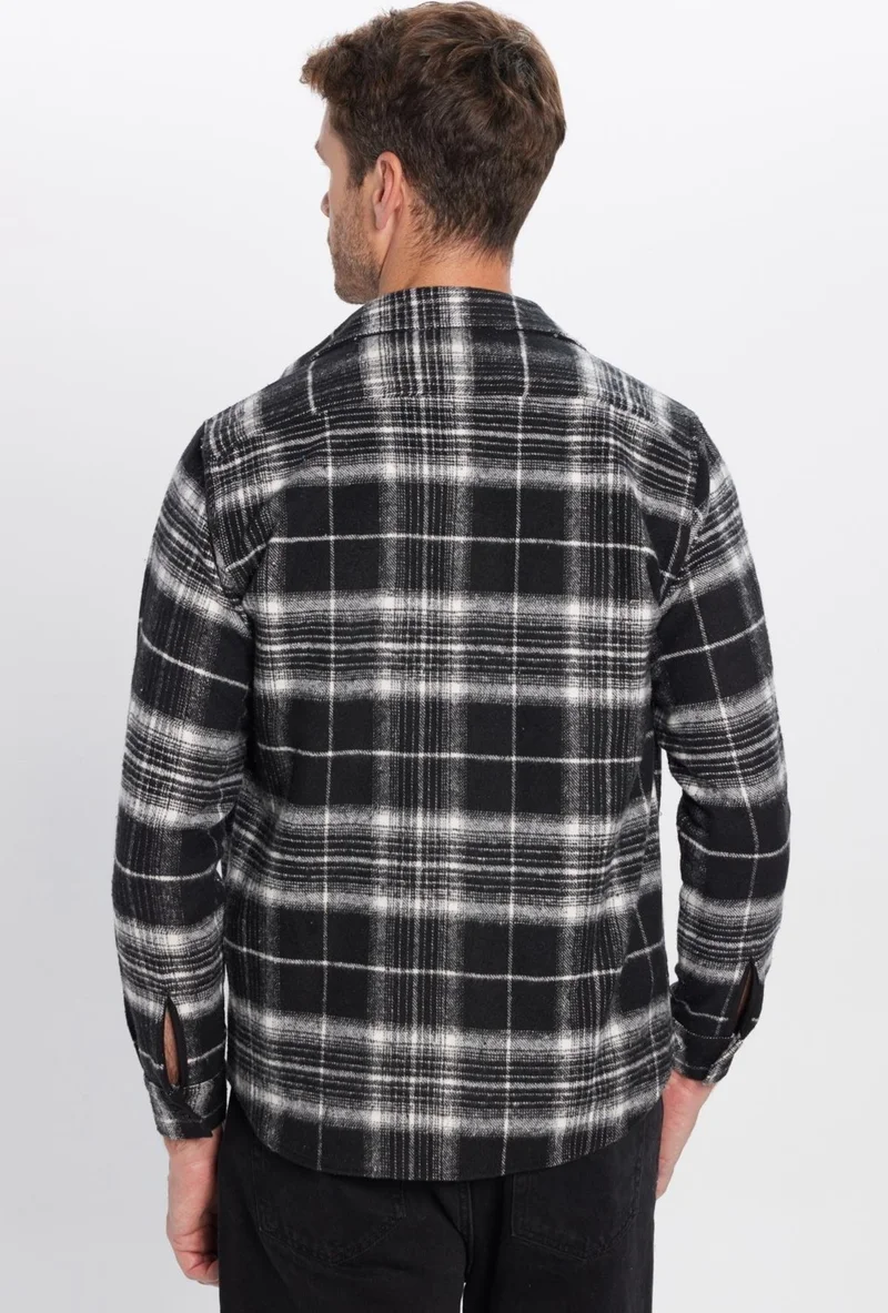 Tudors Men's Classic Fit Regular Cut Lumberjack Single Pocket Checkered Winter Shirt