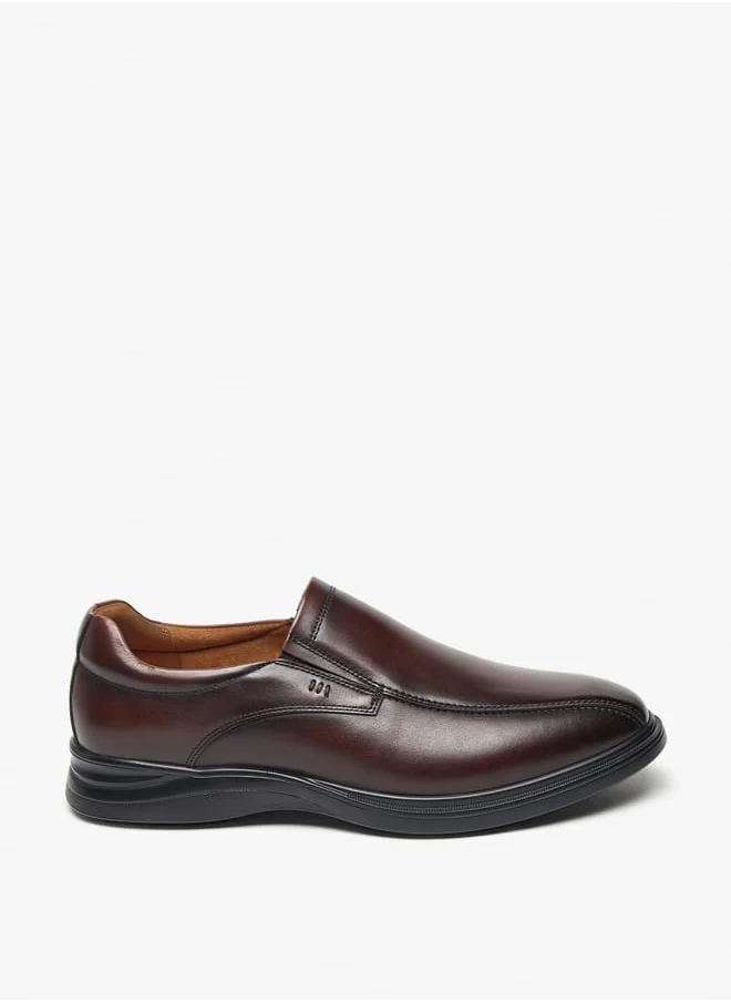 لو كونفورت Men's Solid Slip-On Loafers