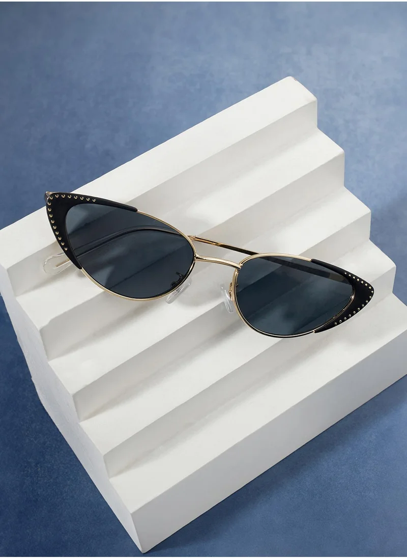 صوص هاوت The Studded Cateye Sunglasses
