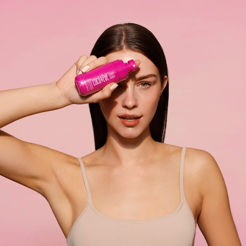 COCO & EVE بخاخ تسمير الوجه المضاد للأكسدة من Coco & Eve. بخاخ تسمير الوجه الذاتي بدون التعرض للشمس مع مضادات الأكسدة لتعزيز الترطيب. تسمير سريع للوجه بدون عيوب وبدون خطوط. (2.54 أونصة سائلة) / (75 مل) - Image 3