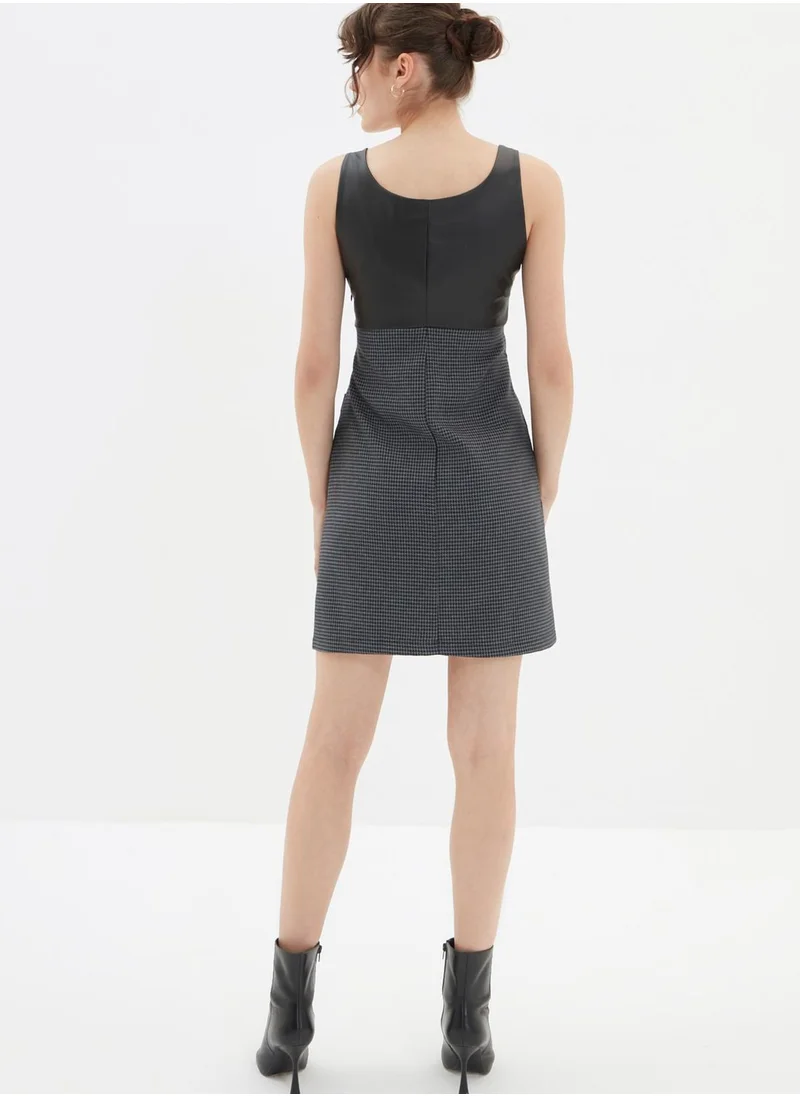 trendyol Broad Neck Pocket Detail Dress