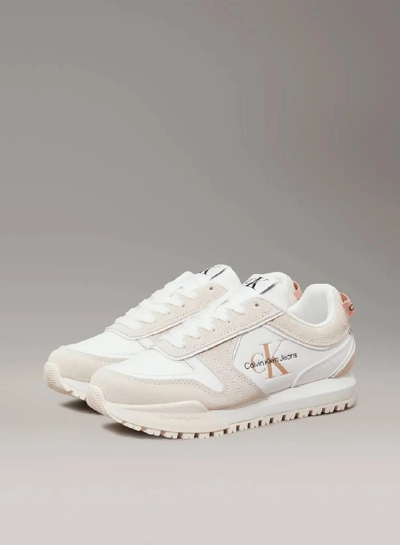 كالفن كلاين جينز حذاء رياضي من الشمواه