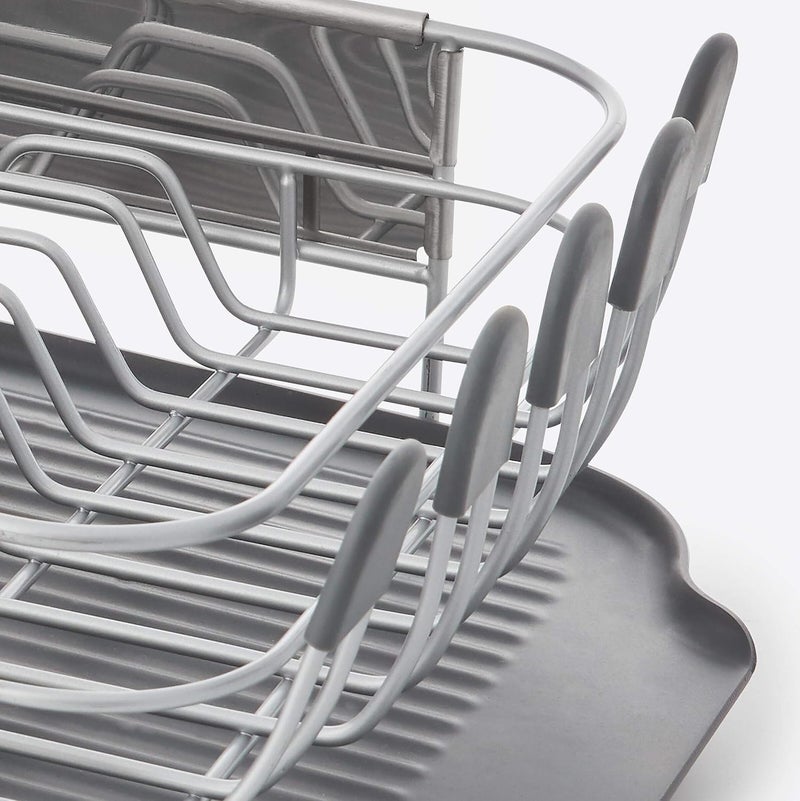 KitchenAid حامل أطباق مضغوط موفر للمساحة مقاوم للصدأ، مع لوح تصريف مائل ذاتي التصريف وحامل أدوات قابل للإزالة، 16.06 بوصة، رمادي - Image 2