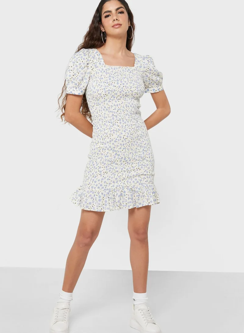 NOISY MAY Square Neck Puff Sleeve Printed Dress