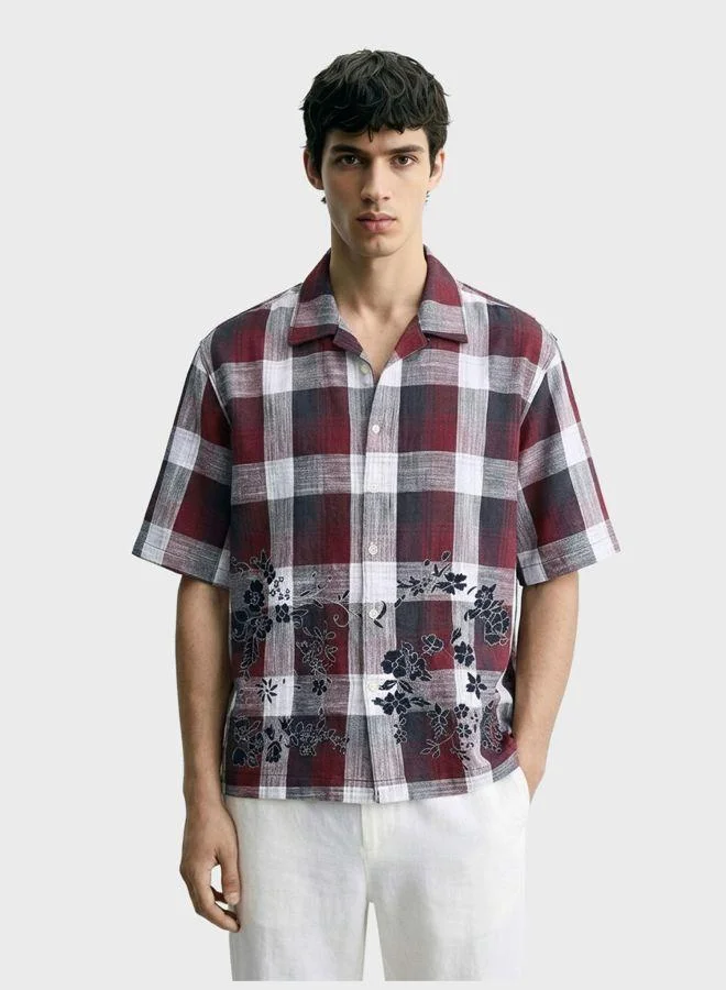 The Indian Garage Co Men Oversized Fit Checked Round Neck Half Sleeves Shirt