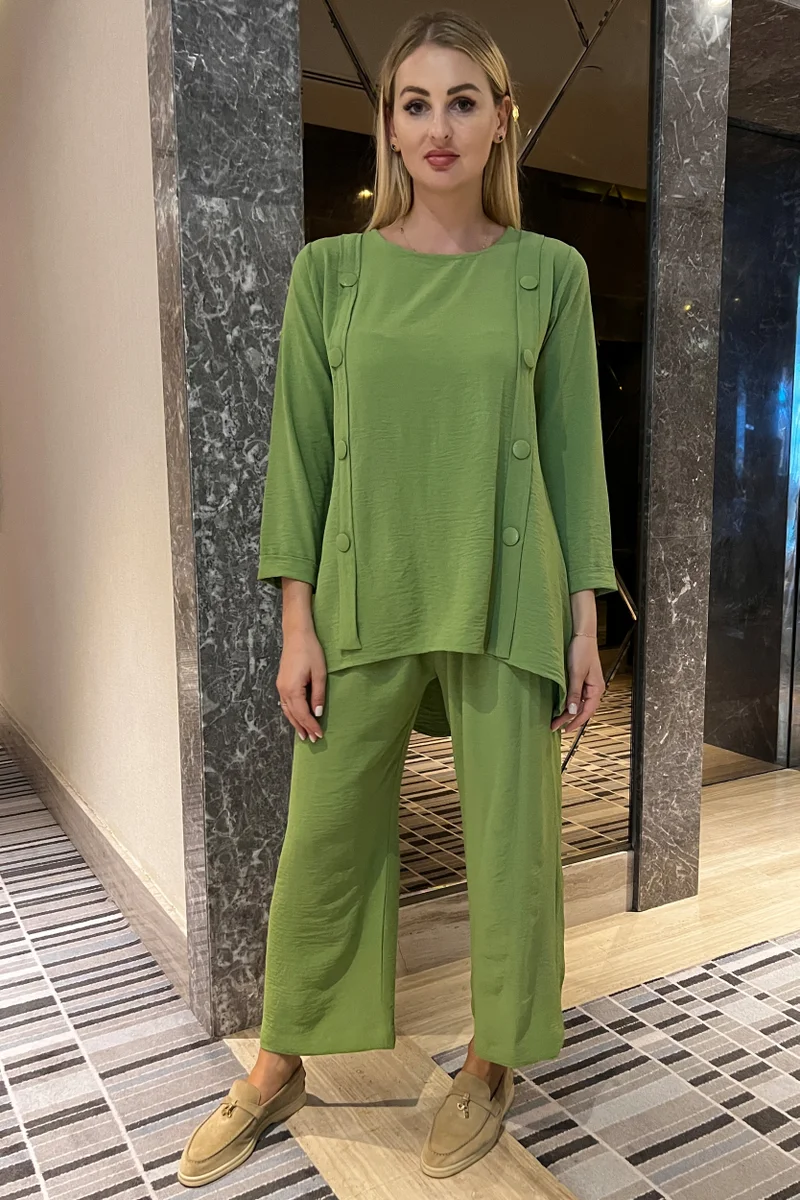 Moistreet Crew Neck Button Detailed To & Pants Set