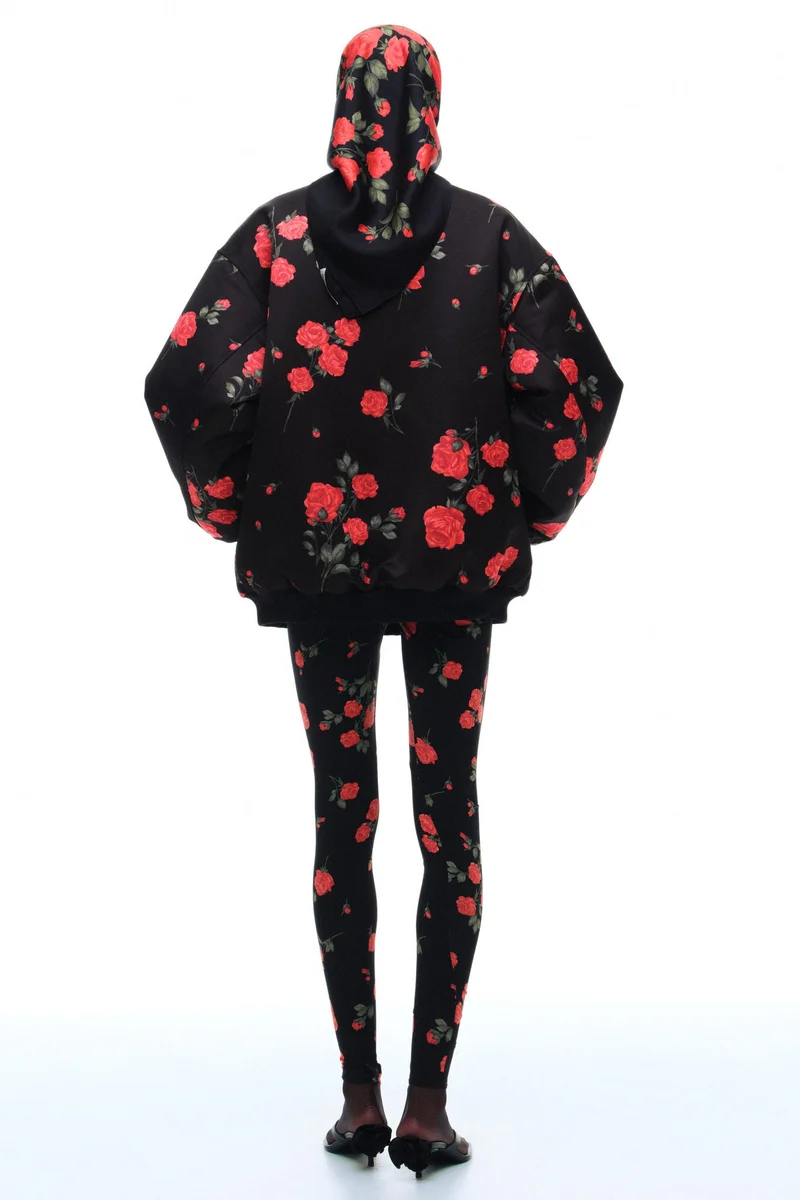 H&M Printed silk scarf