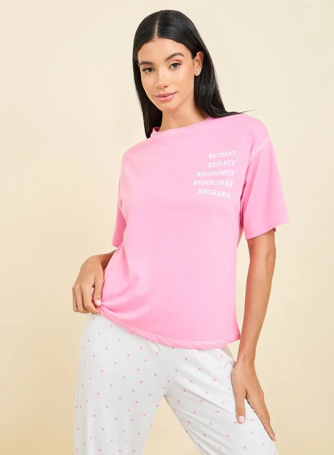 Styli Slogan Print Contrast Stitch Drop Shoulder T-shirt and Spot Cuff Pyjama Set