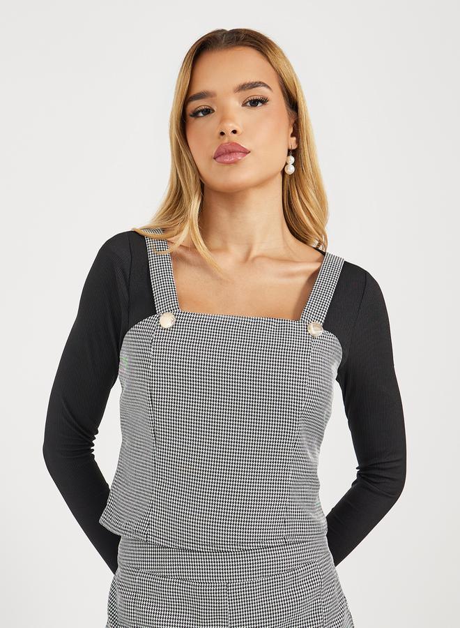 ستايلي بلوزة قصيرة بنمط مربعات مع أزرار - Image 1