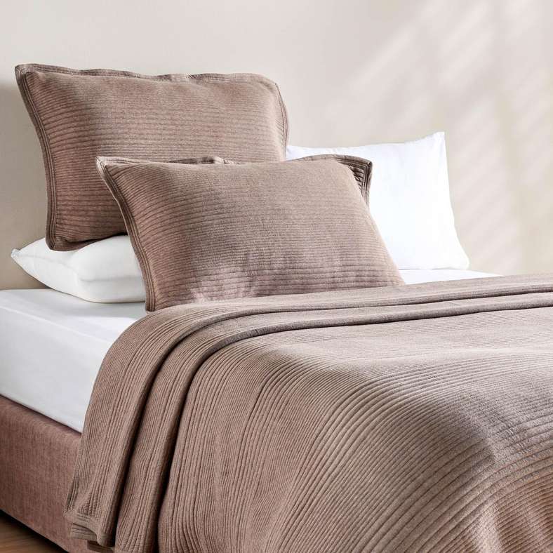 Pan Home طقم غطاء سرير مخمل سحاب - بني فاتح - Image 1