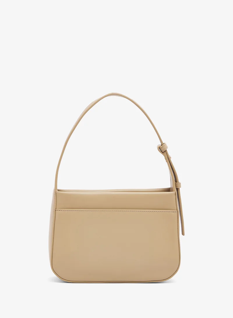 لاكوست حقيبة كتف بشعار