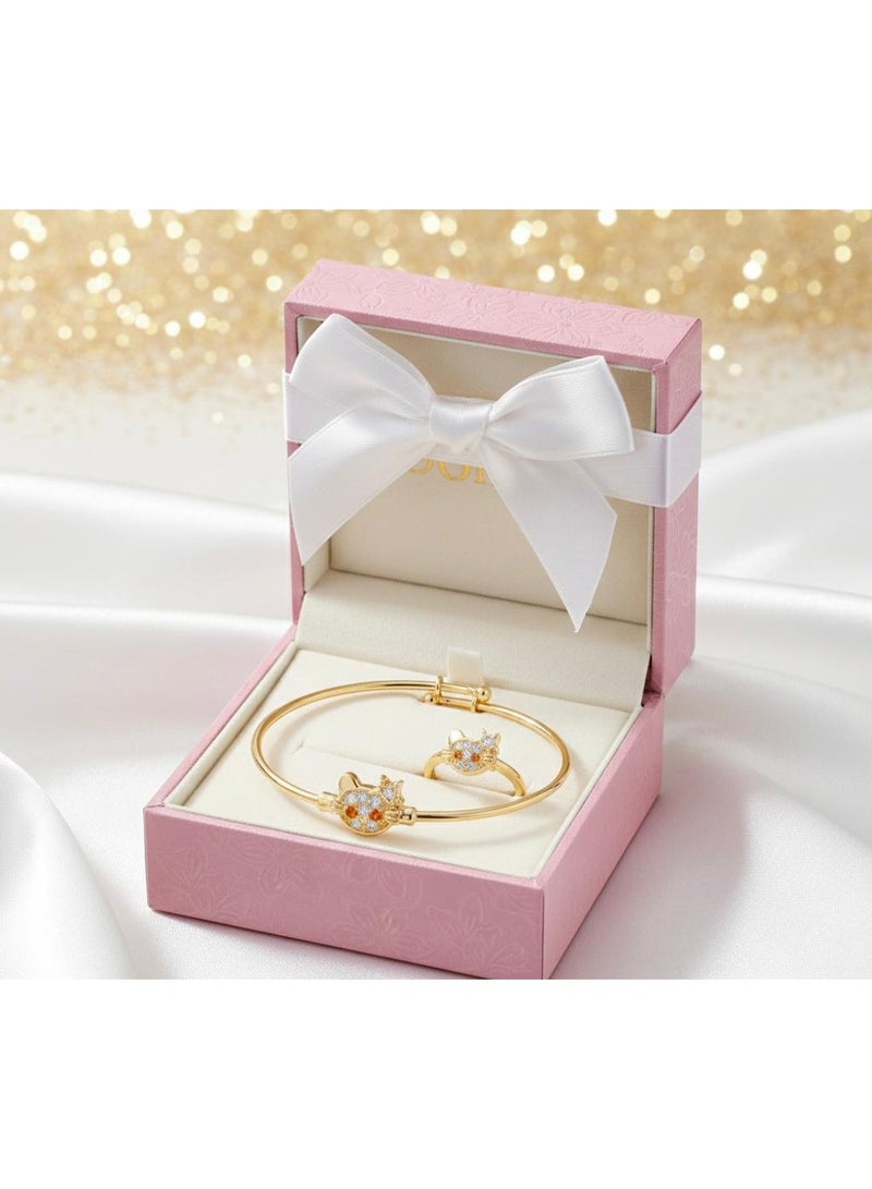 A gold-colored children's bracelet and ring set, featuring a cat design studded with sparkling zircon stones, is the perfect gift to brighten up your beautiful child's look. - Image 5