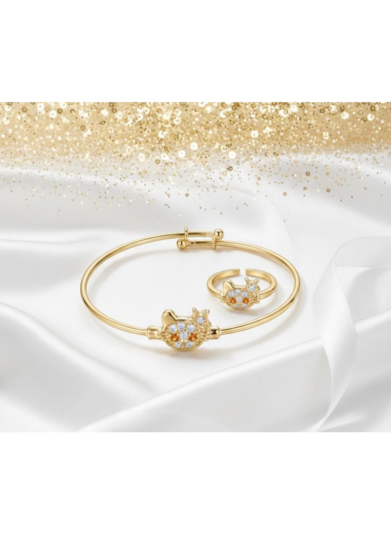 A gold-colored children's bracelet and ring set, featuring a cat design studded with sparkling zircon stones, is the perfect gift to brighten up your beautiful child's look. - Image 3