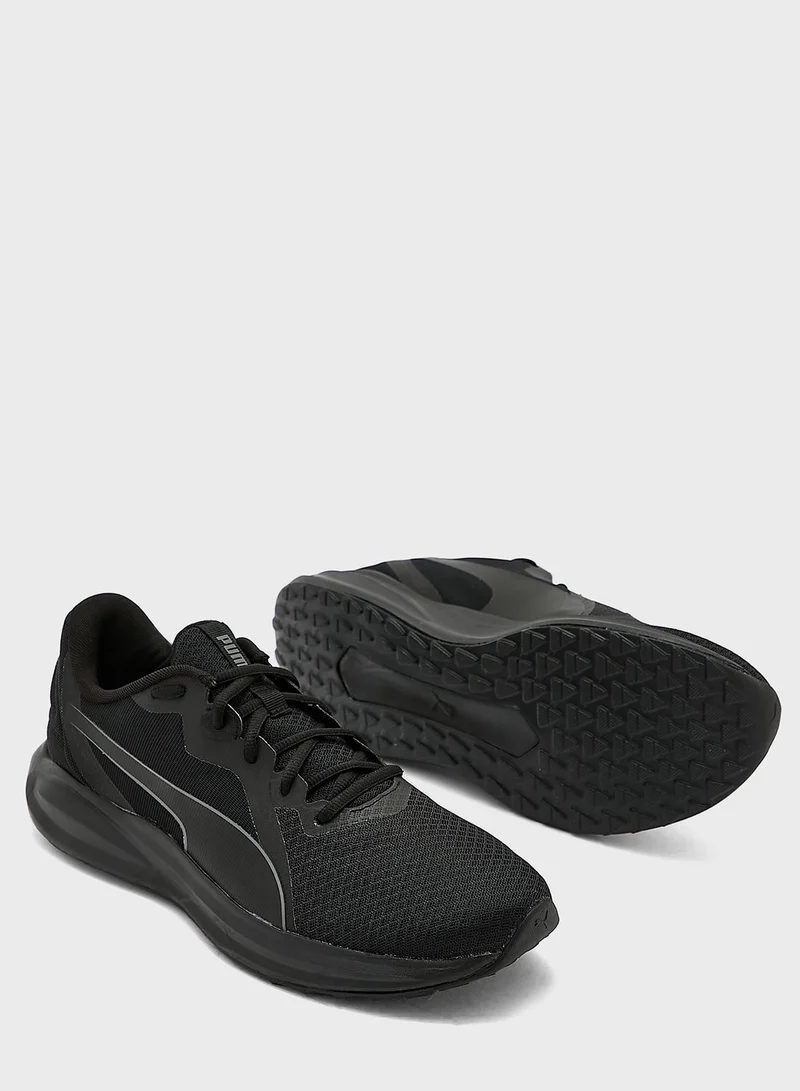 PUMA Twitch Runner Fresh