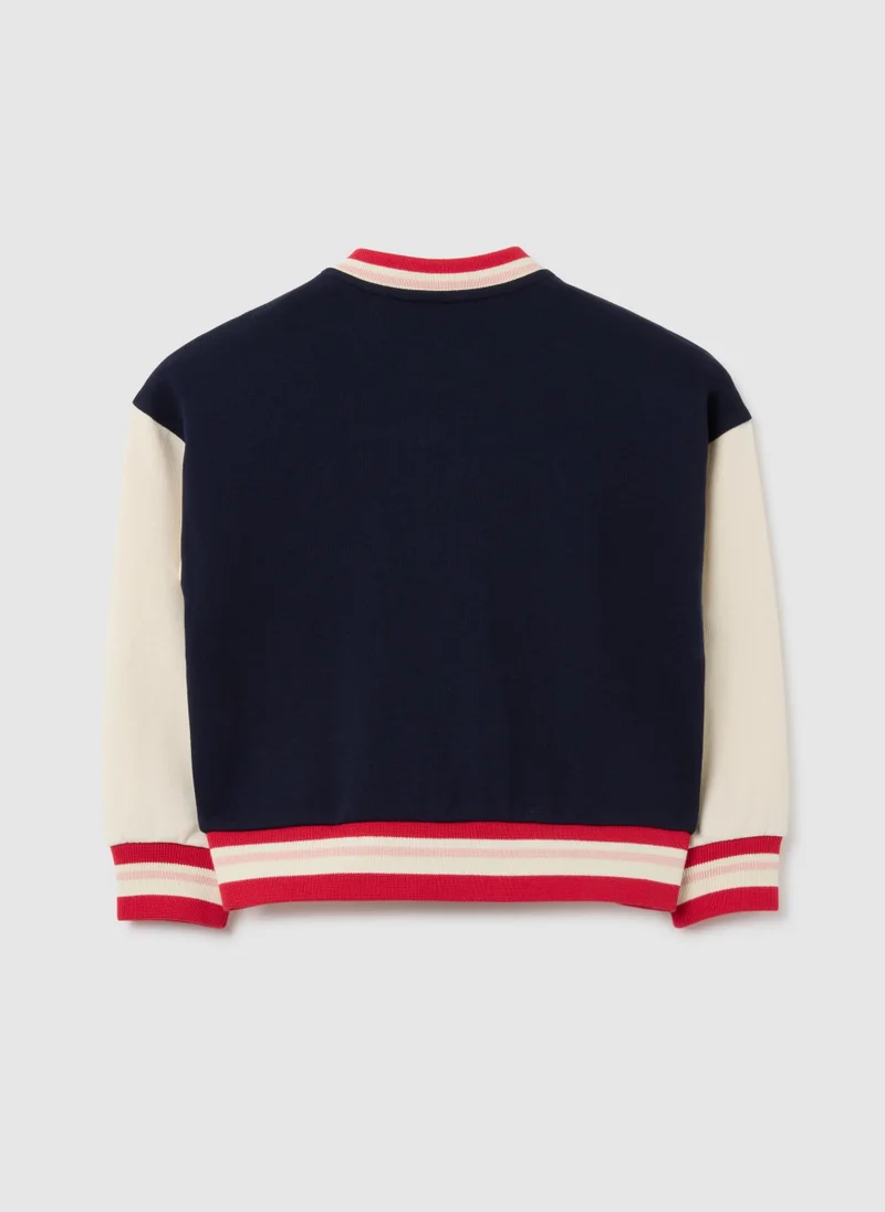 او في اس سويت شيرت قطن أزرق بقصة عادية للبنات من أو في إس