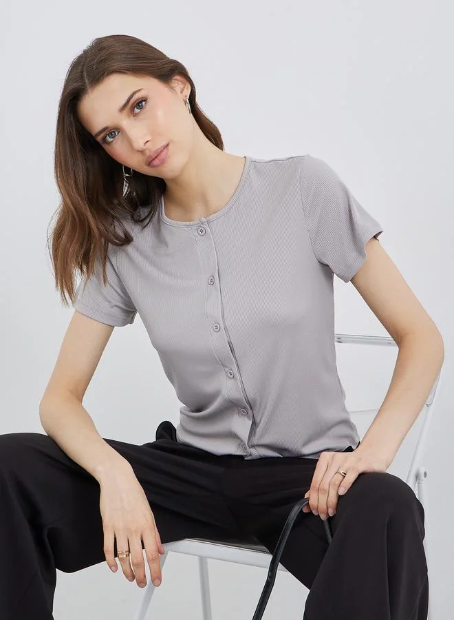 Take Two Take Two Solid Regular Fit Buttoned T-Shirt