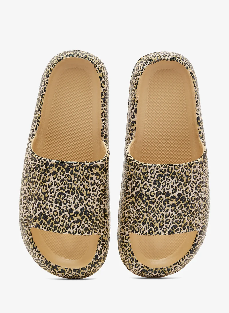 جينجر شبشب بطبعة الفهد