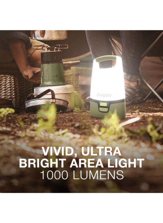 إنرجايزر فانوس تخييم LED من Energizer Vision، فانوس ساطع قابل لإعادة الشحن، ضوء طوارئ مقاوم للماء مع كابل شحن Micro-USB، عبوة من قطعة واحدة، أخضر غابي  - Image 3