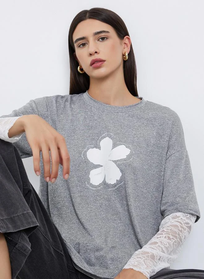 Styli Styli Graphic Print Lace Sleeve Oversized T-Shirt