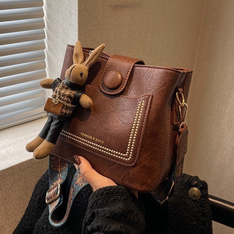 Niche Design Fashion Retro All-Match Commuter Shoulder Crossbody Bag Women'S High-End Texture Bucket Bag - Image 3