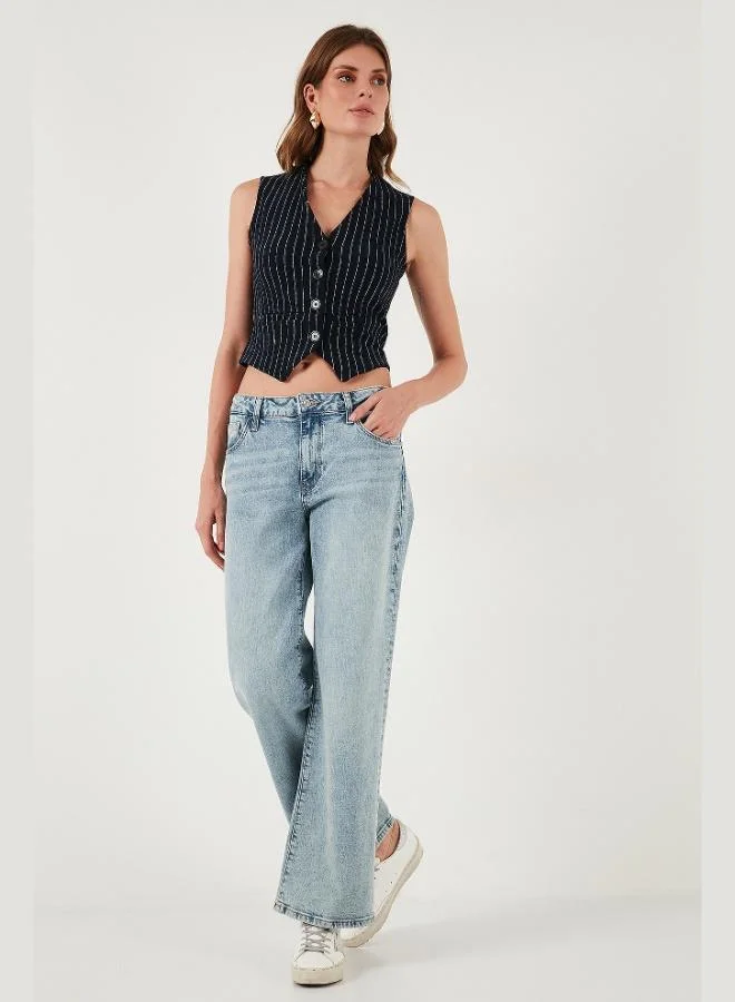 ليلا ليلا فيست نسائي بياقة  وأزرار