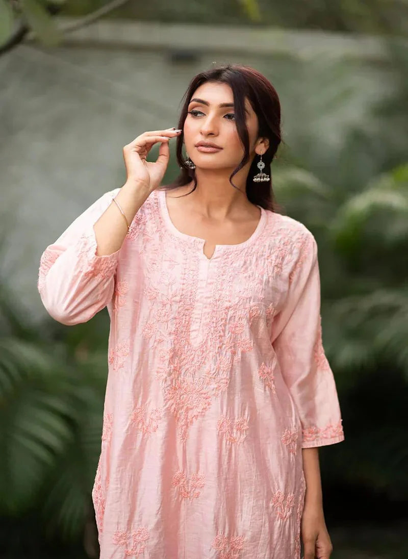 زيري سوق Suma Peach Chanderi Chikankari 2-Piece Kurta Set