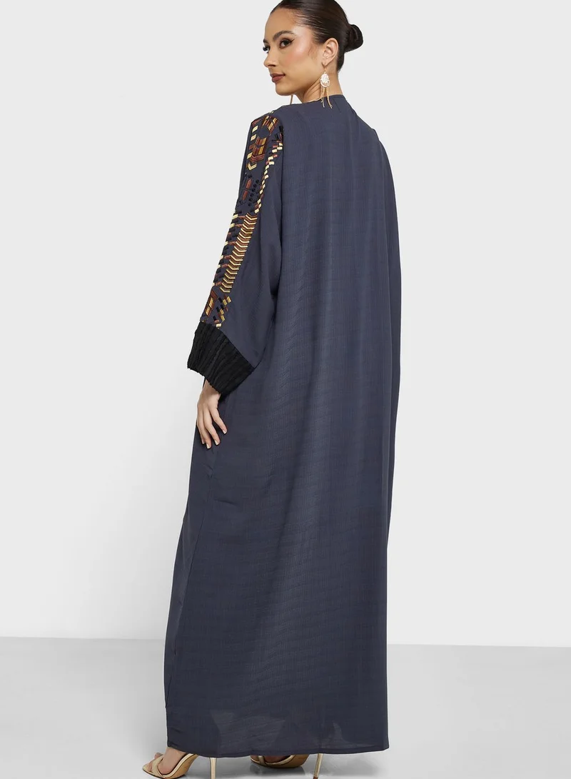 hayas closet Embroidered Wide Sleeve  Abaya