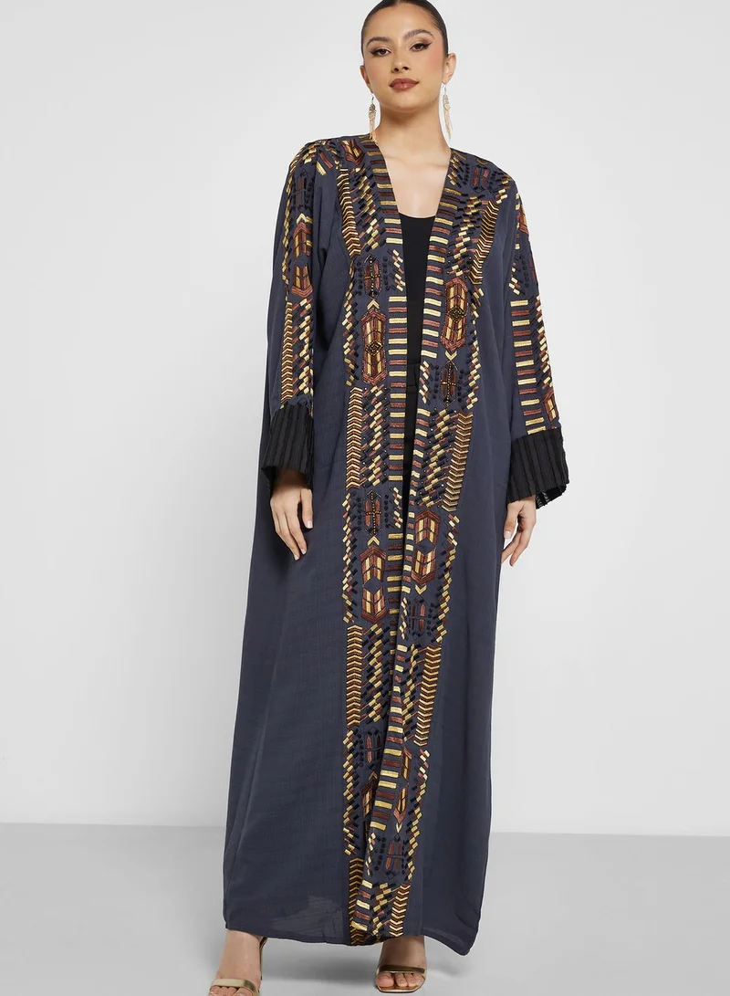 hayas closet Embroidered Wide Sleeve  Abaya