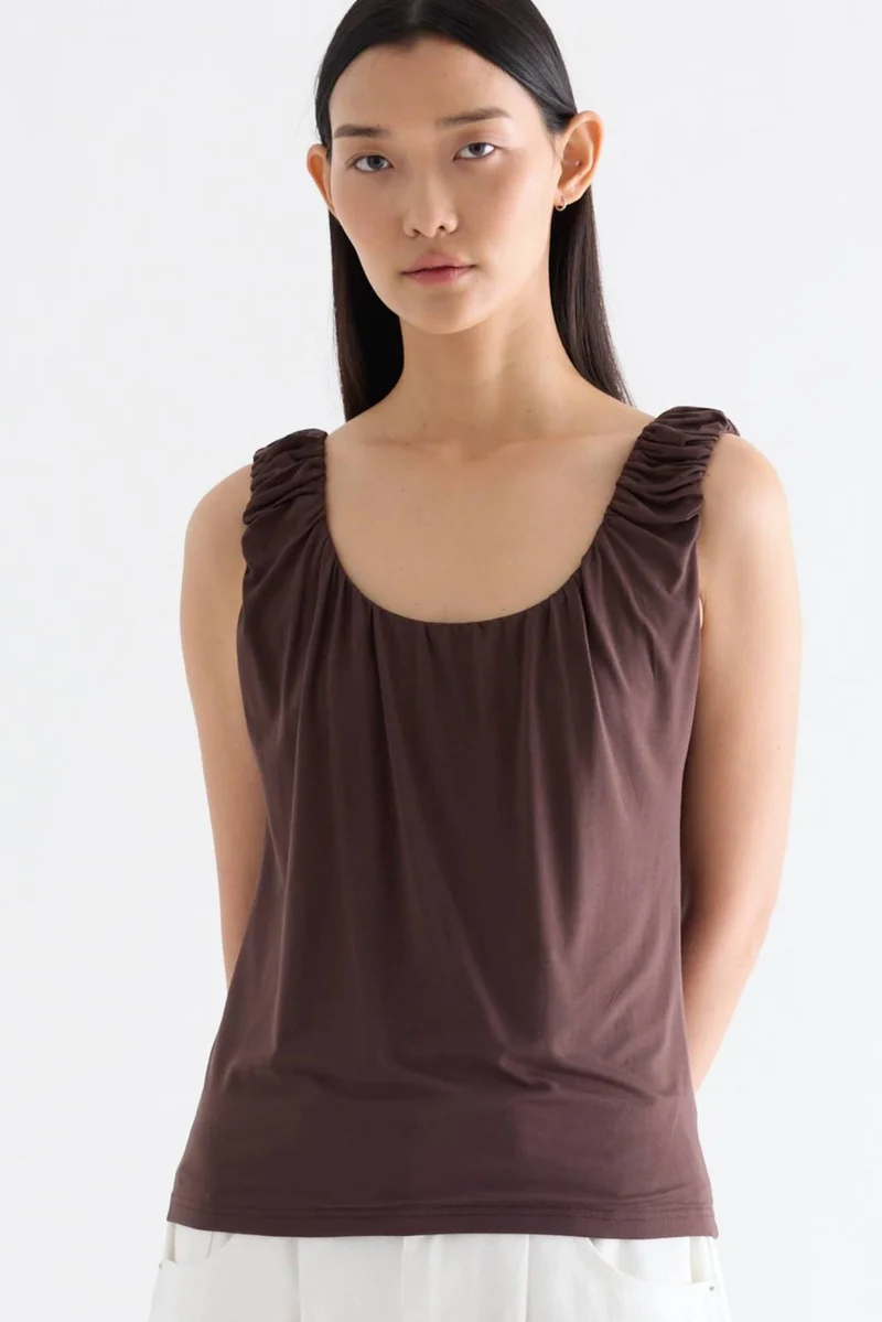 ذا اديتورز ماركت Endelyn Ruch Strap Top