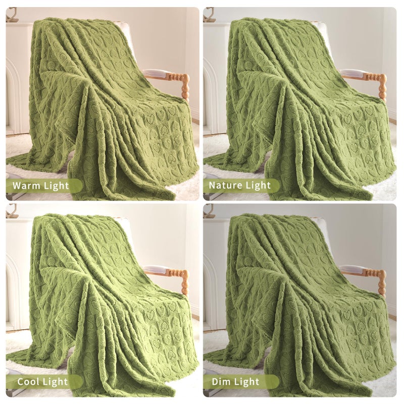 GIOKARNNA Heart Checkered Throw Blankets  for Love Mother Friends Pets 280 GSM Super Soft Warm Lightweight Fluffy Bed Blanket for Women Anniversaries(Sage Green 50""x60"") - Image 3